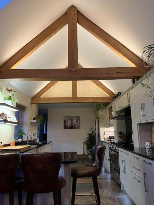 Woodbine Cottage-Part Of Alton Cottages Экстерьер фото
